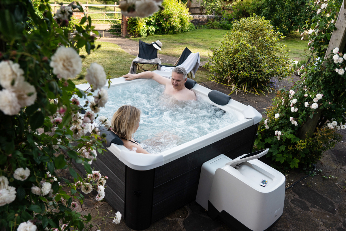 MSPA-OSLO Rigid Hot Tub & Spa